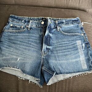 Women’s jean shorts size 10- new with tags